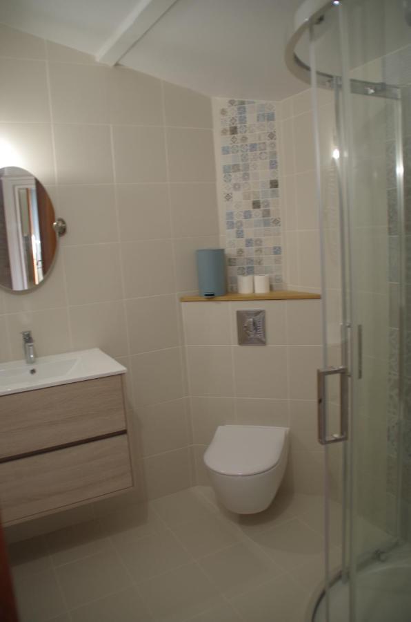 Bed and Breakfast Campagne Ocean Montroy Экстерьер фото