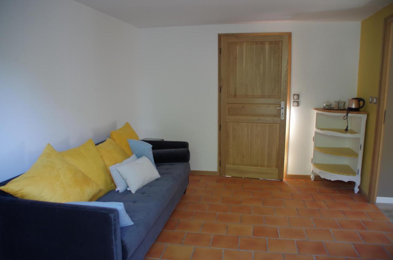 Bed and Breakfast Campagne Ocean Montroy Экстерьер фото